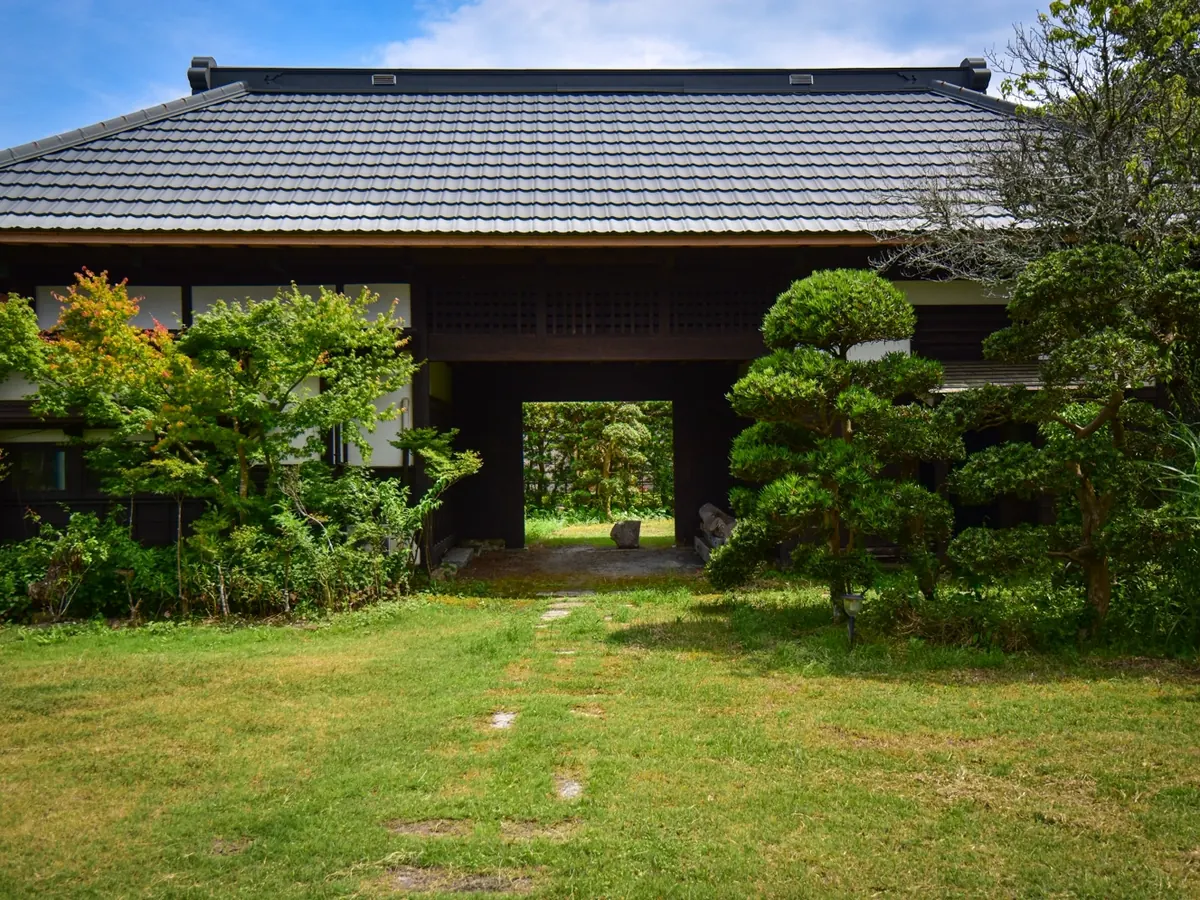 長屋門の入口