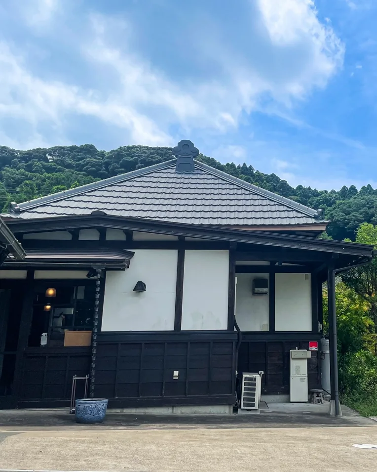 Cafe & Bar MARTHA の外観